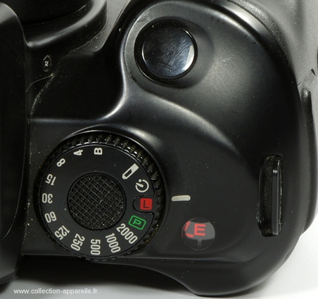 Canon EOS 700
