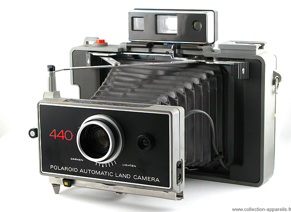 Polaroid Automatic 440