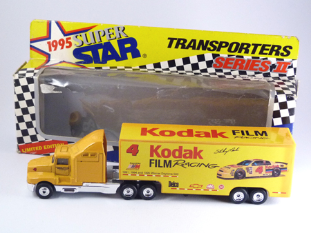 Matchbox 1995 Super Star Transporters 